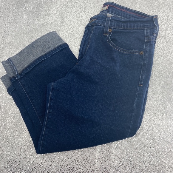 Levi’s 515 jean capri cuffed 5 pockets Size 8 - Picture 15 of 15